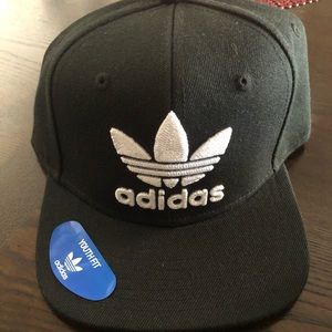 New with tags Adidas baseball hat